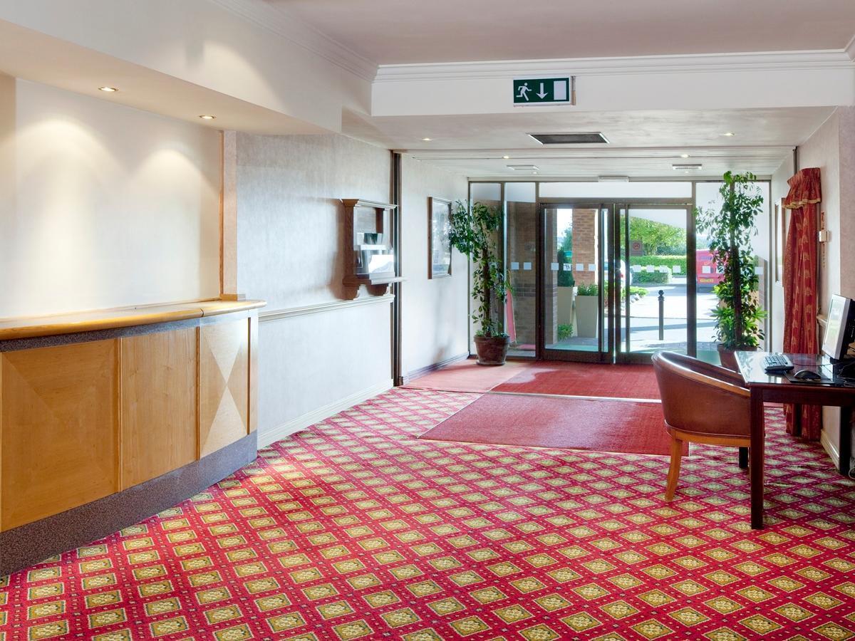 Holiday Inn Northampton West M1 Junc 16, An Ihg Hotel Flore Exterior foto